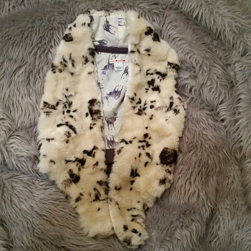 SOLD SOLD NONO luxury faux fur lined vest,girl 10 - Picture 3 of 8